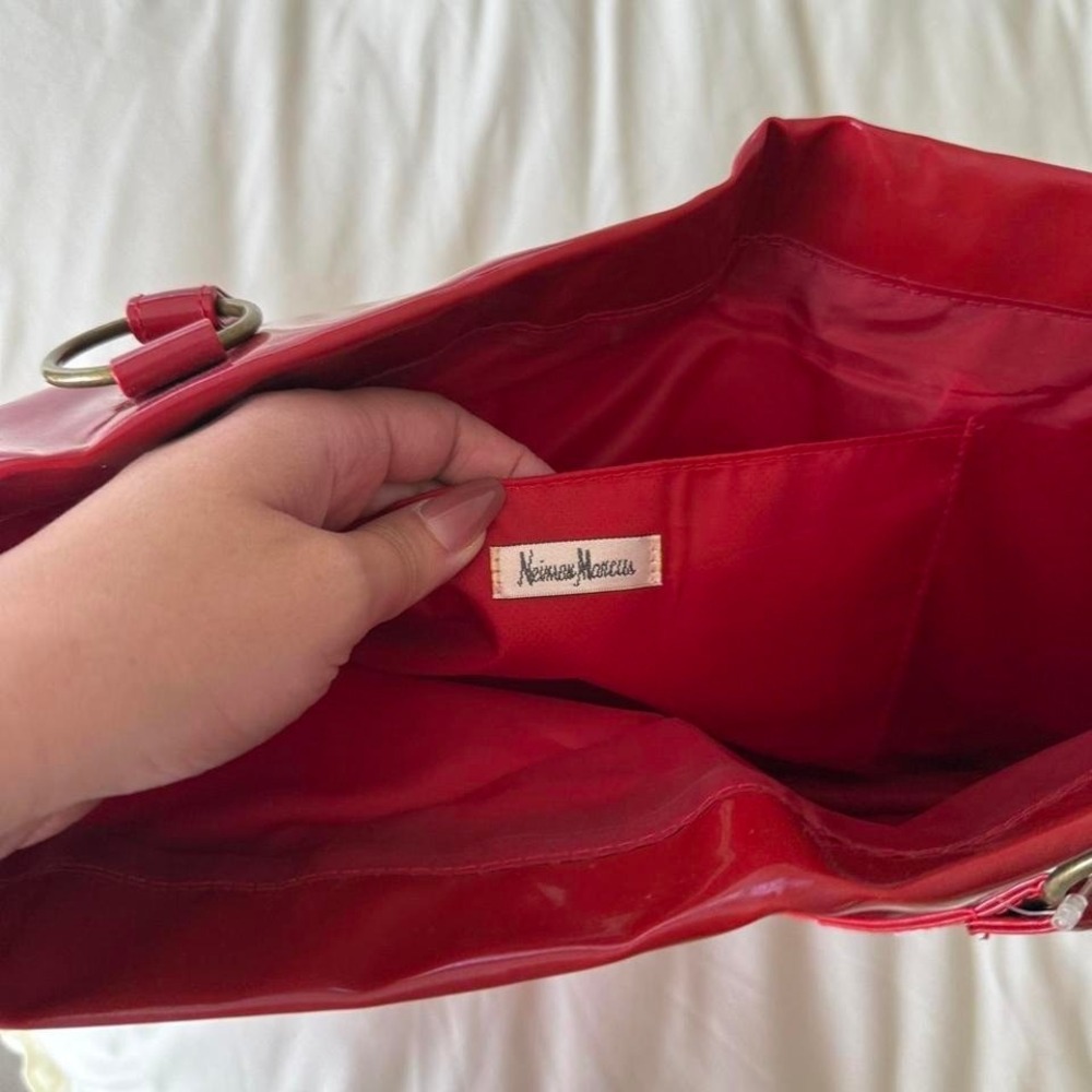 red oversized purse neiman marcus‎ - Picture 6 of 6